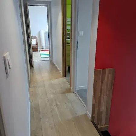 Pastisse Yourhosthelper Anglet